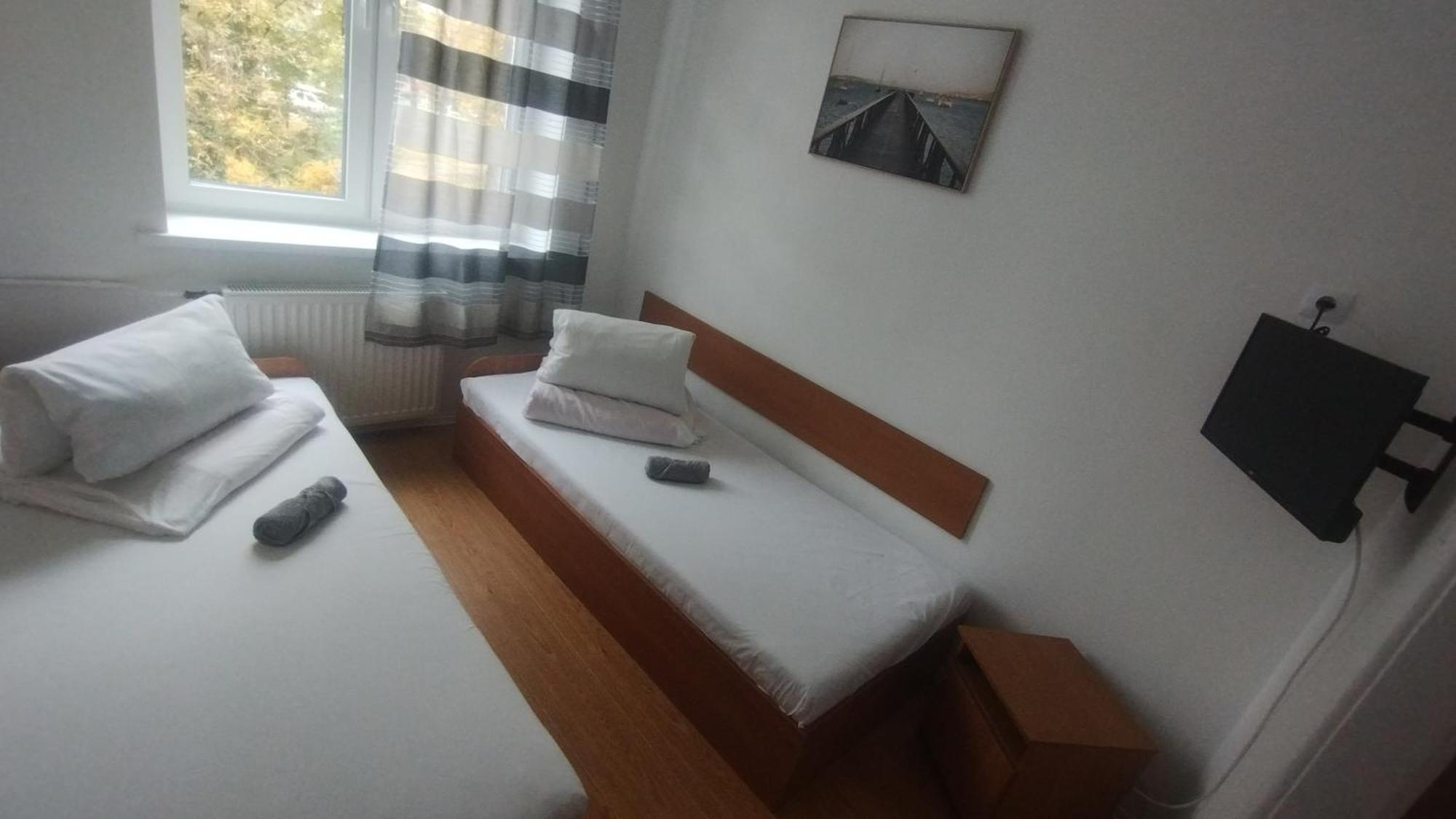 Galeona - Hotel Turystyczny Елблаг Екстериор снимка