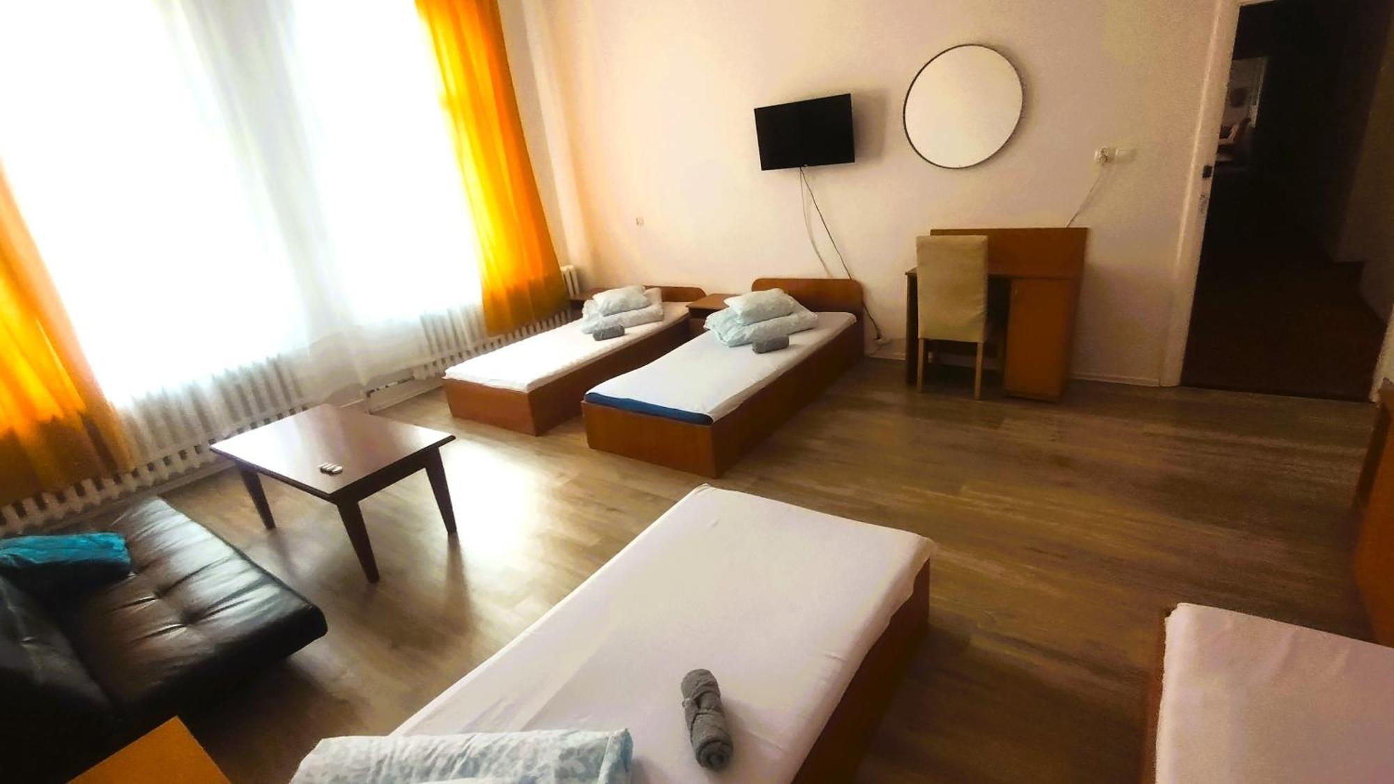 Galeona - Hotel Turystyczny Елблаг Екстериор снимка