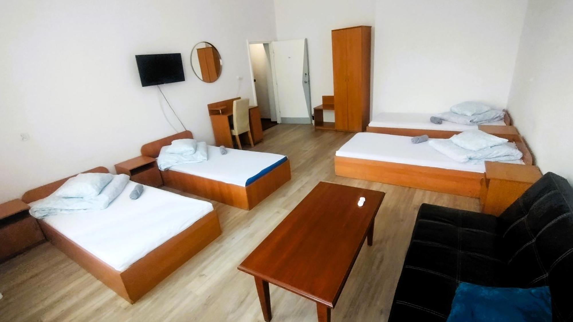 Galeona - Hotel Turystyczny Елблаг Екстериор снимка